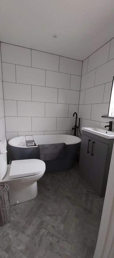 Newquay Rialton Holiday Home ภายนอก รูปภาพ